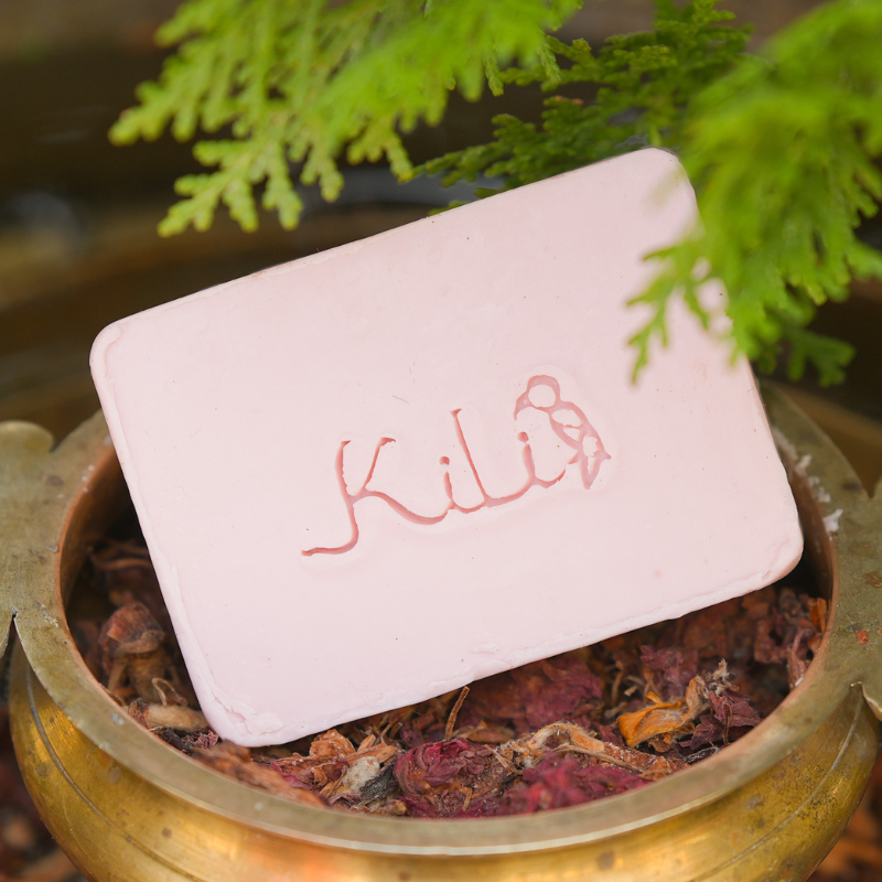 Saffron – Vanilla Soap